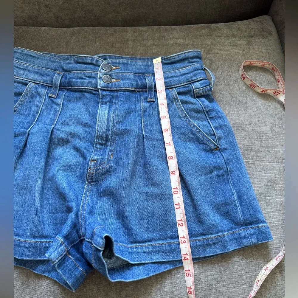 Veronica Beard Indigo Denim Shorts - Picture 12 of 13